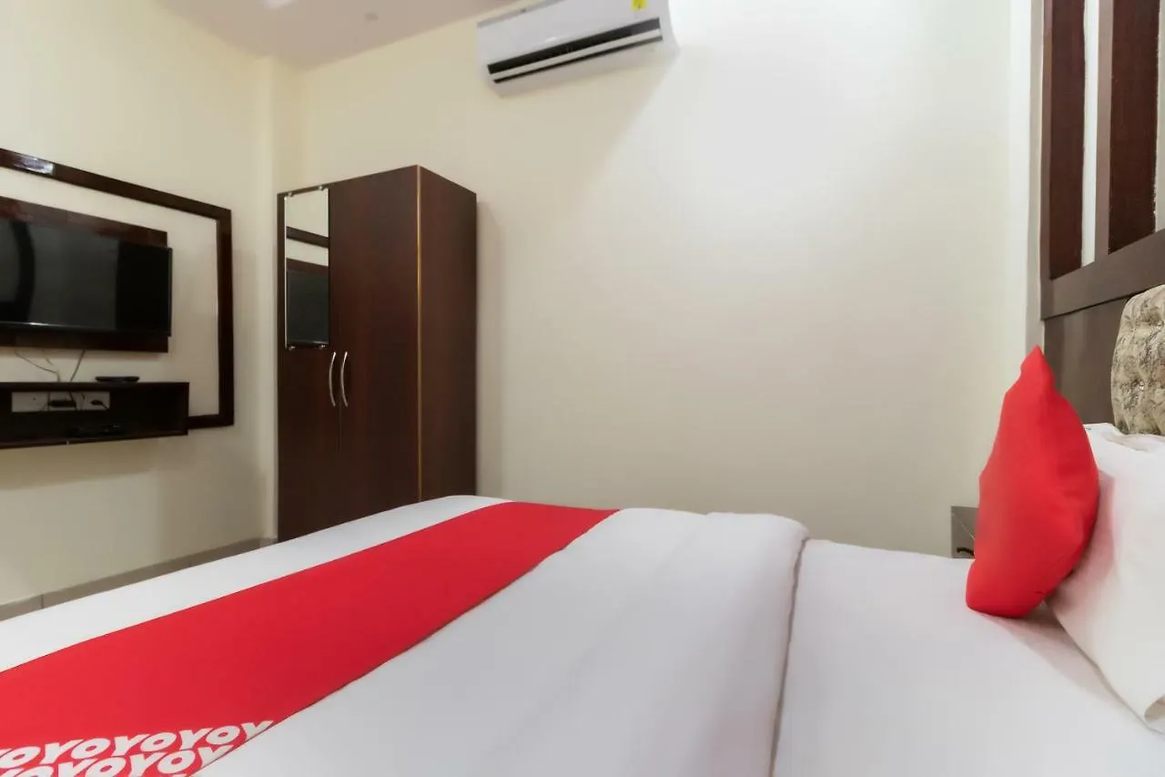 Oyo 48380 Hotel Satkar Varanasi India