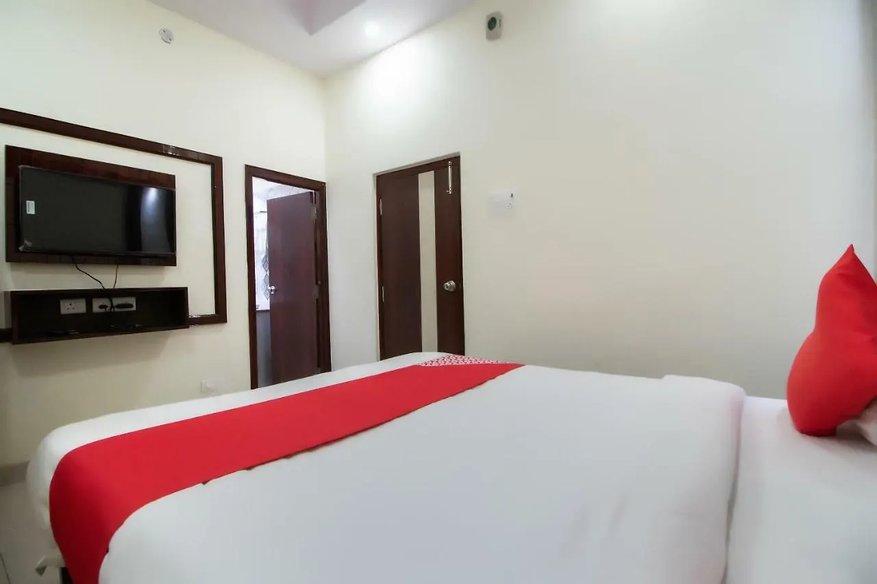 ***  Oyo 48380 Hotel Satkar Varanasi India